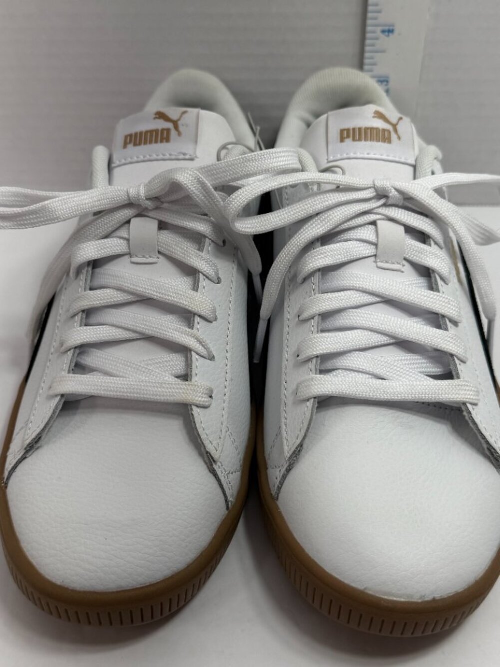 PUMA Vikky V3 Women’s Sneakers White Black Gold Gum Sole 405498-01 Size 7.5